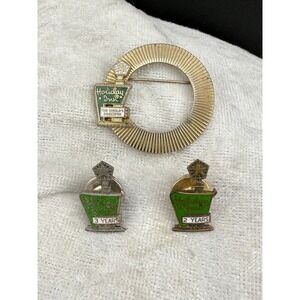 Vintage Holiday Inn Brooch Set Years of Service Gold Tone Hotel‎